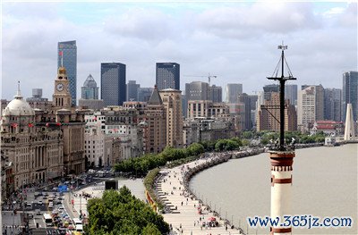 打开新世界大门，探索人生之旅